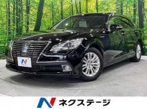 2014 Toyota Crown Hybrid