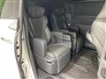 2024 Toyota Alphard Hybrid