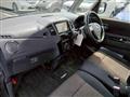 2013 Nissan ROOX