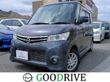 2013 Nissan ROOX