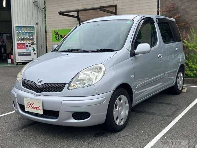 2005 Toyota Fun Cargo