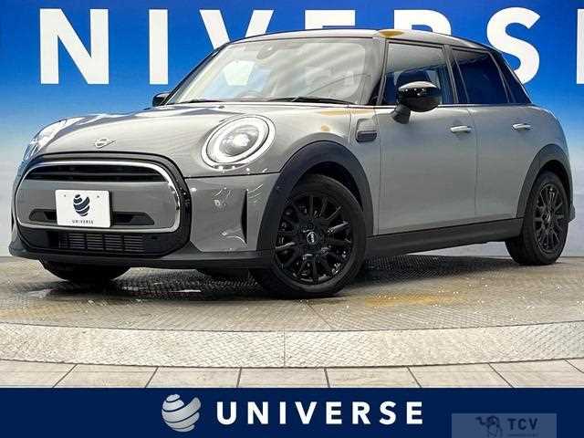 2022 BMW MINI