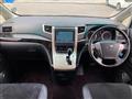 2013 Toyota Vellfire