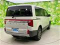 2021 Mitsubishi Delica D5