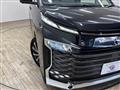 2022 Toyota Voxy