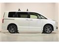 2019 Mitsubishi Delica D5