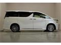 2015 Toyota Vellfire