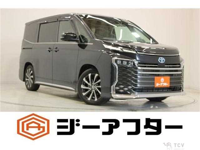 2022 Toyota Voxy