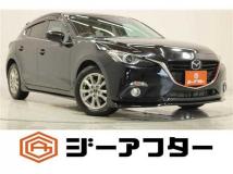 2015 Mazda Axela