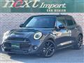 2021 BMW MINI