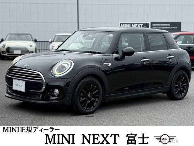 2019 BMW MINI