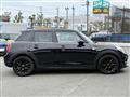 2019 BMW MINI
