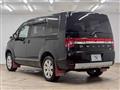 2014 Mitsubishi Delica D5