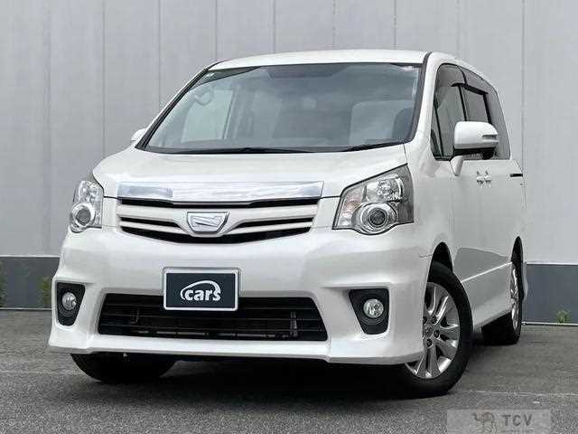 2012 Toyota Noah