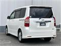 2012 Toyota Noah