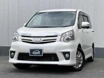 2012 Toyota Noah
