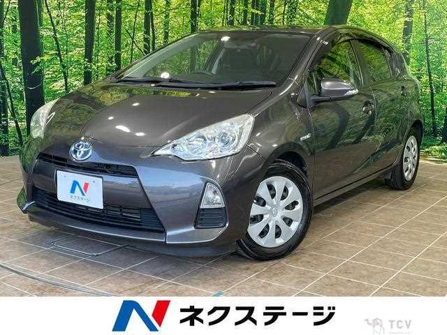 2013 Toyota AQUA