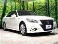 2013 Toyota Crown Hybrid