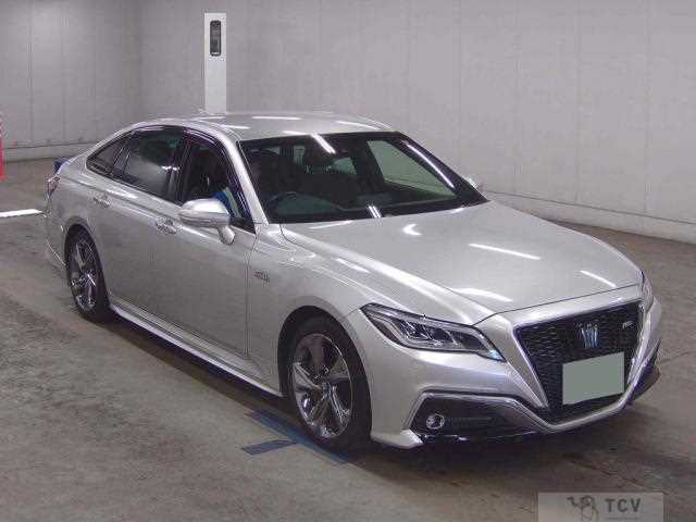 2018 Toyota Crown Hybrid