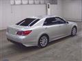 2016 Toyota Crown