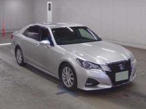 2016 Toyota Crown