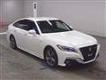 2020 Toyota Crown Hybrid