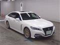 2019 Toyota Crown Hybrid