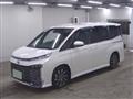 2022 Toyota Voxy
