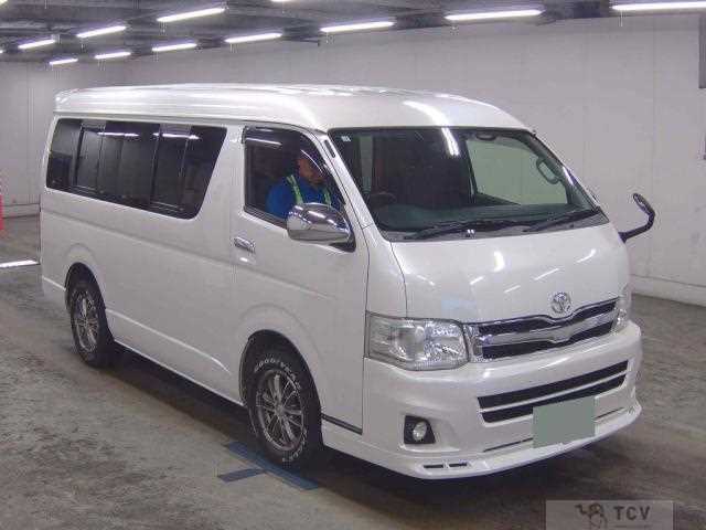 2013 Toyota Hiace Wagon