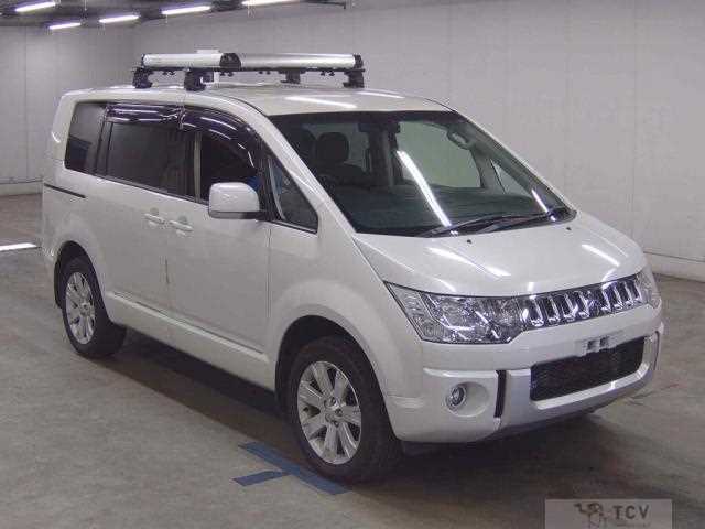 2016 Mitsubishi Delica D5