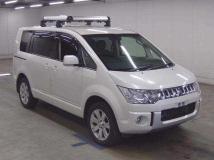 2016 Mitsubishi Delica D5