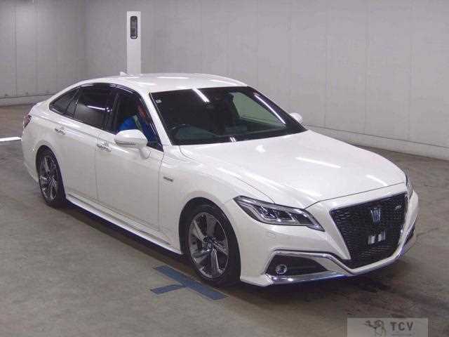 2018 Toyota Crown Hybrid