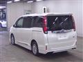 2014 Toyota Noah