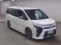 2018 Toyota Voxy