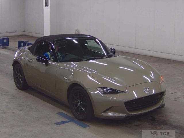 2023 Mazda Roadster