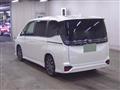 2022 Toyota Voxy
