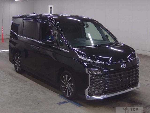2023 Toyota Voxy