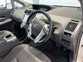 2014 Toyota PRIUS α