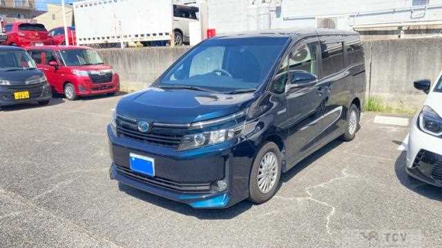 2015 Toyota Voxy
