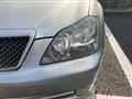 2004 Toyota Crown