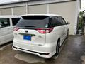 2016 Toyota Estima Hybrid