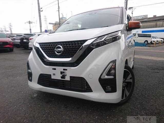 2021 Nissan Nissan Others