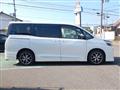 2014 Toyota Voxy