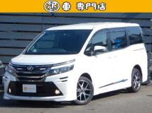 2014 Toyota Voxy