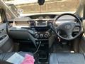 2002 Toyota Voxy