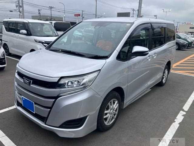 2017 Toyota Noah