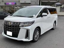 2022 Toyota Alphard Hybrid