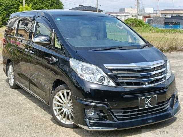 2013 Toyota Alphard Hybrid