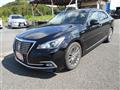 2015 Toyota Crown Hybrid
