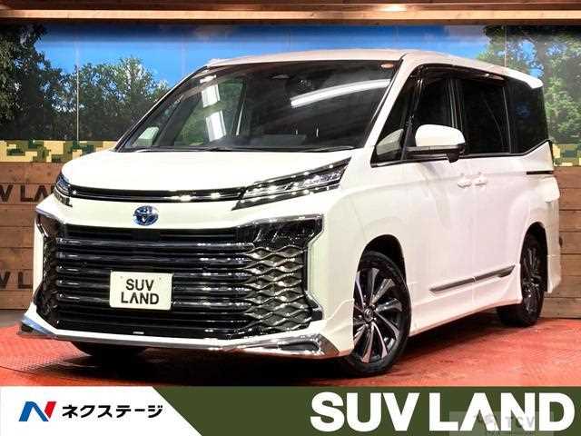 2023 Toyota Voxy